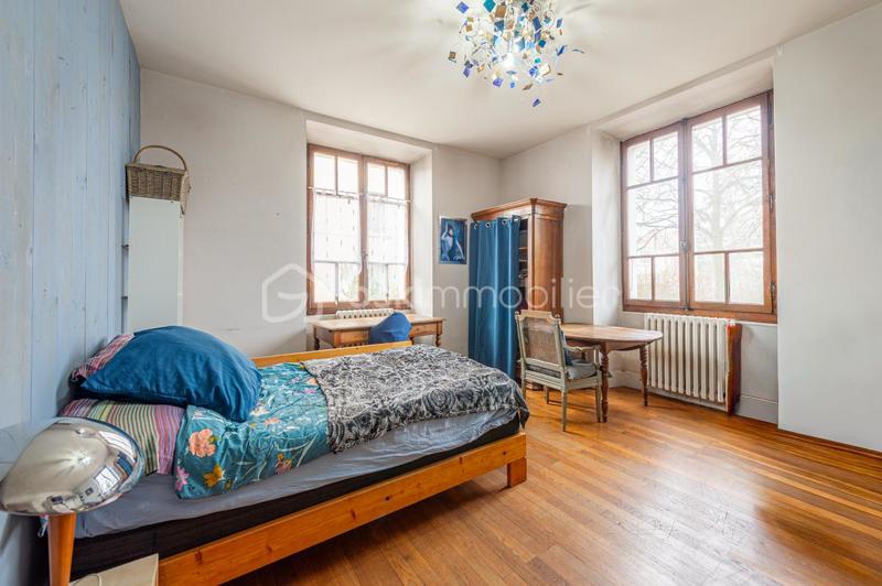 Appartement - 89 m² - 3 pièces