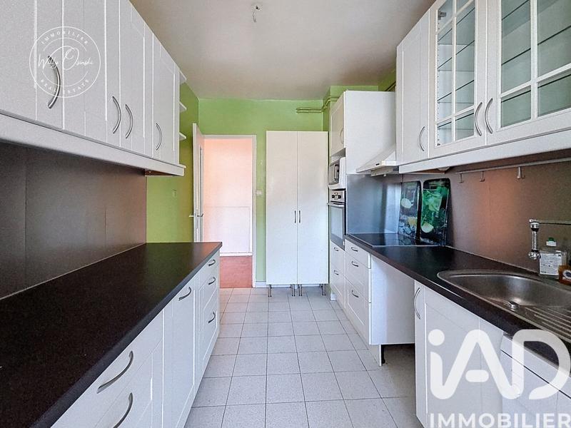 Appartement - 100 m² - 5 pièces