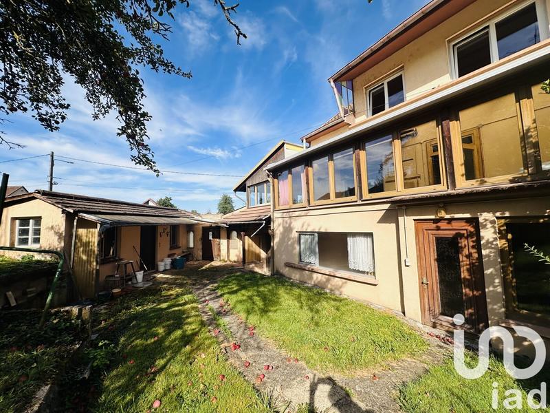 Maison - 180 m² - 10 pièces