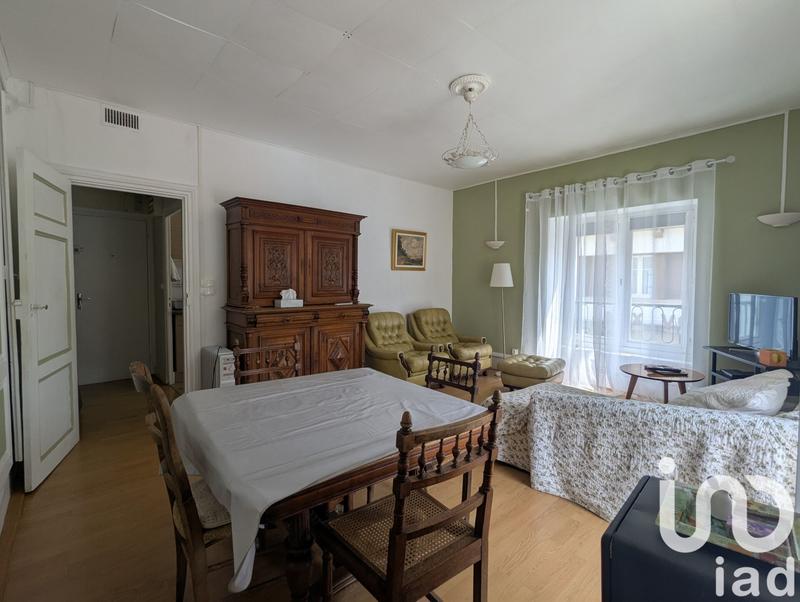 Appartement - 80 m² - 5 pièces