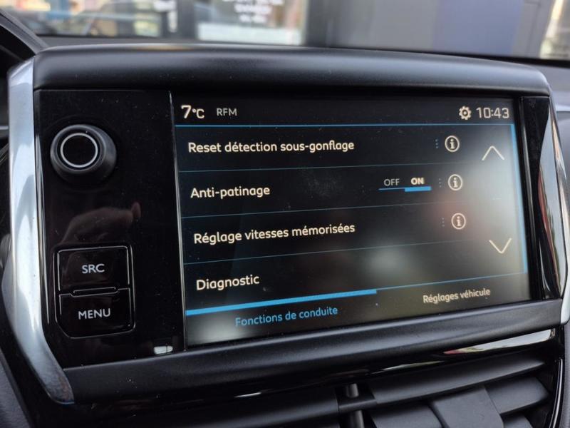 Peugeot 208 Puretech 82 Signature