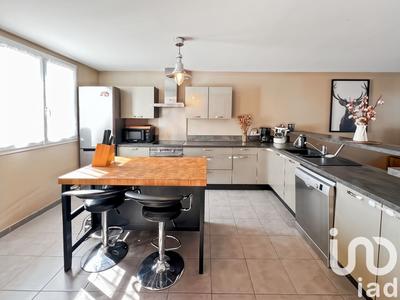 Maison - 117 m² - 5 pièces