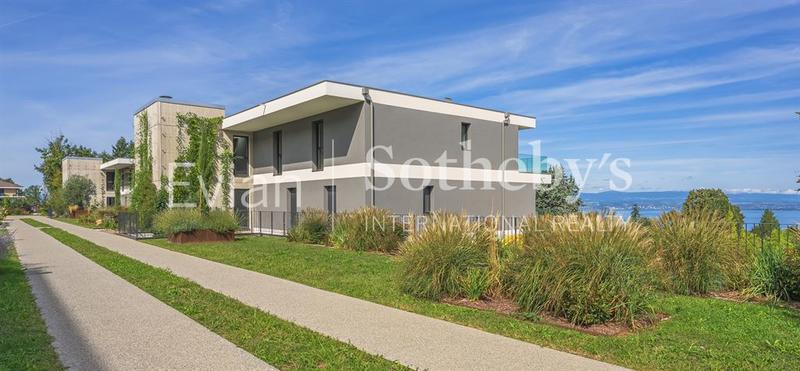 Appartement - 117 m² - 4 pièces