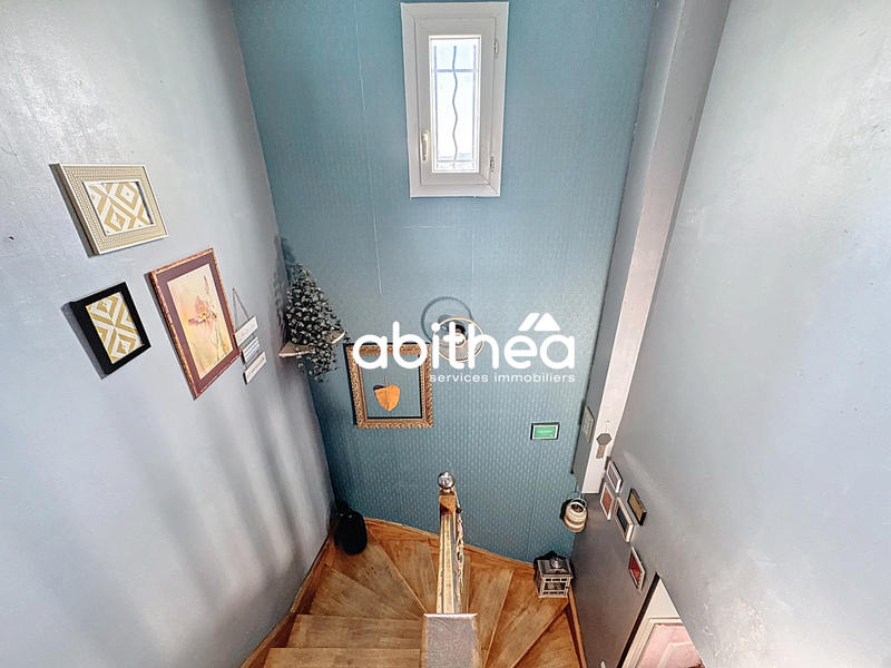 Maison - 103 m² - 4 pièces