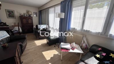 Appartement - 92 m² - 4 pièces