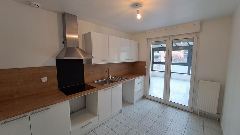 Appartement - 120 m² - 5 pièces