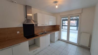 Appartement - 120 m² - 5 pièces