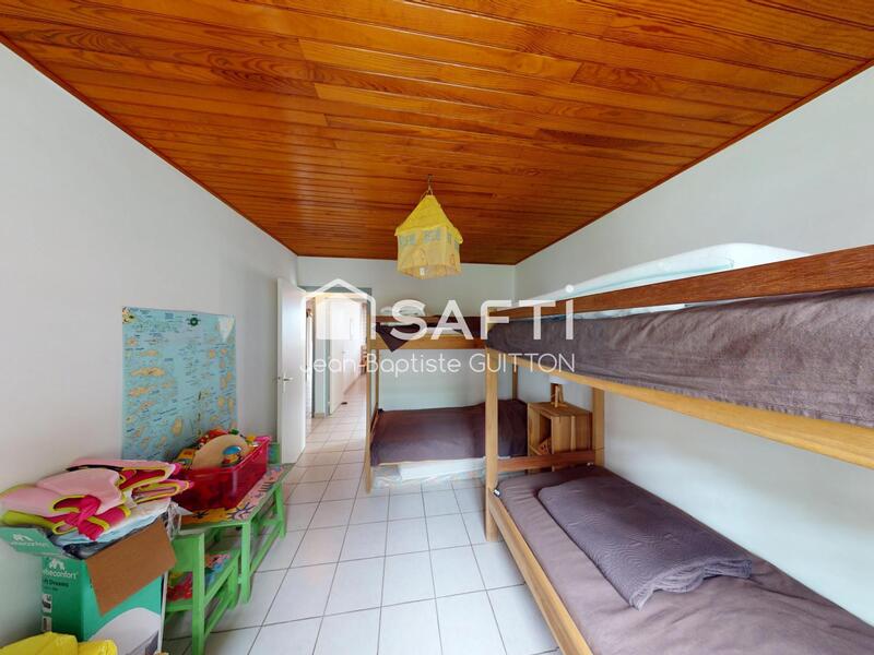 Maison - 120 m² - 4 pièces