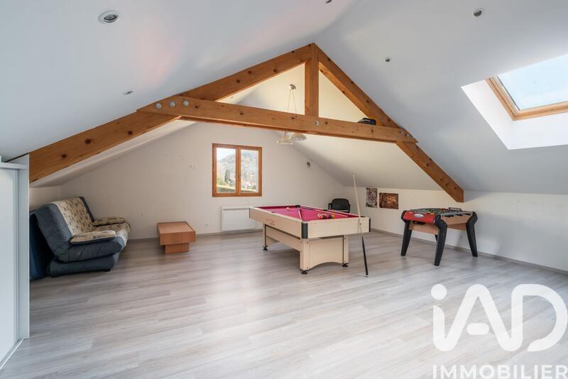 Maison - 160 m² - 5 pièces