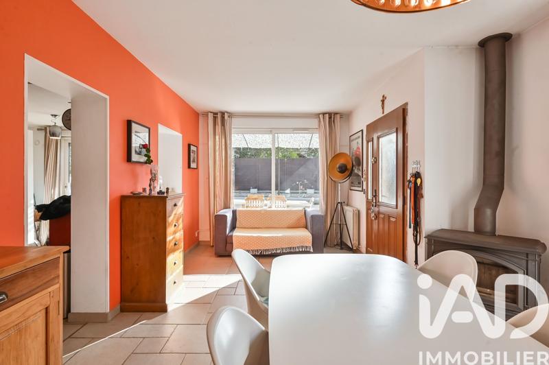 Maison - 140 m² - 5 pièces
