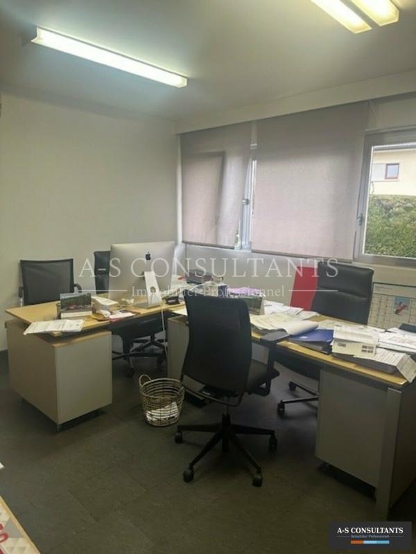 Entrepôt - 1 800 m²