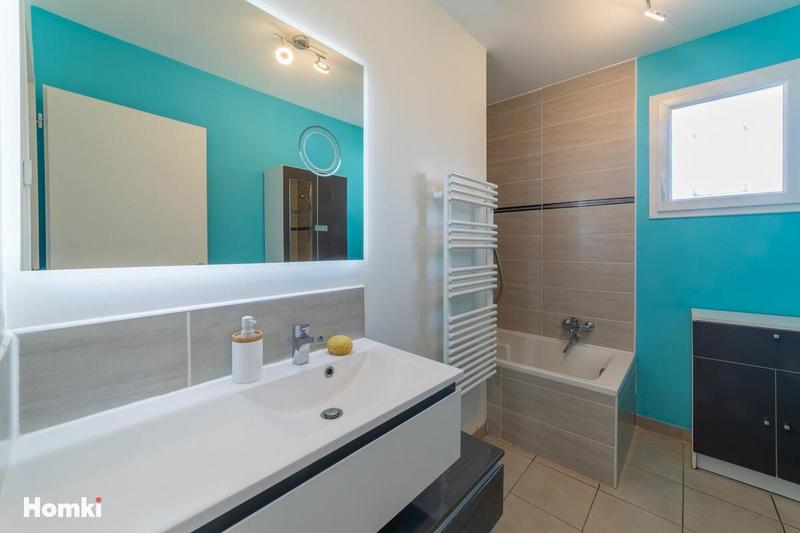 Maison - 137 m² - 6 pièces