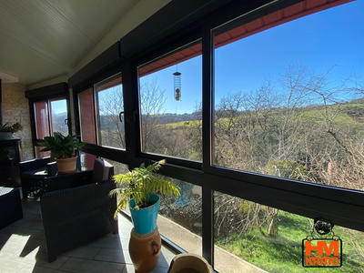 Maison - 183 m² - 10 pièces