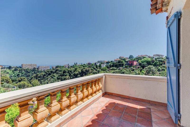 Villa - 137 m² - 5 pièces