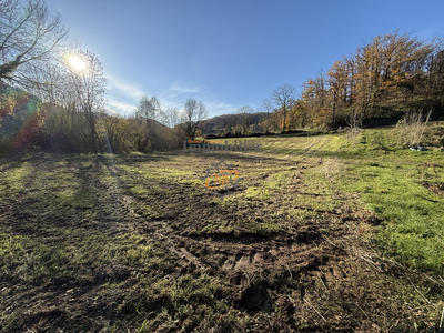 Terrain - 1 741 m²