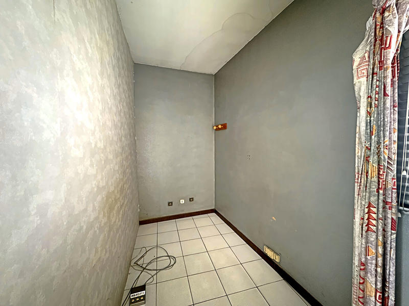 Local commercial - 68 m² - 3 pièces