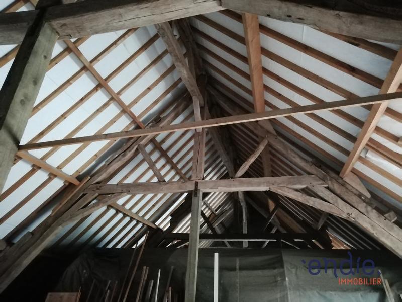 Corps de ferme - 240 m² - 9 pièces