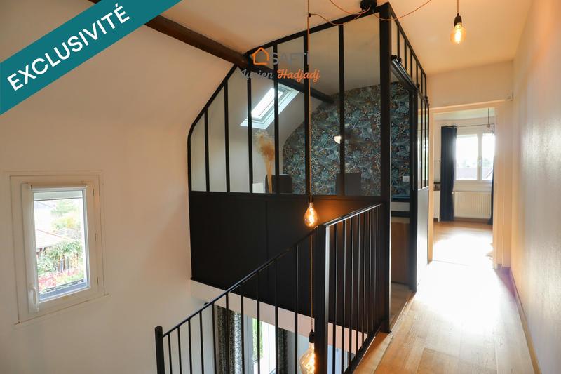 Maison - 170 m² - 9 pièces