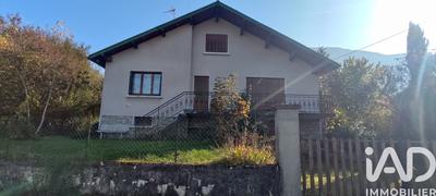 Maison - 84 m² - 5 pièces