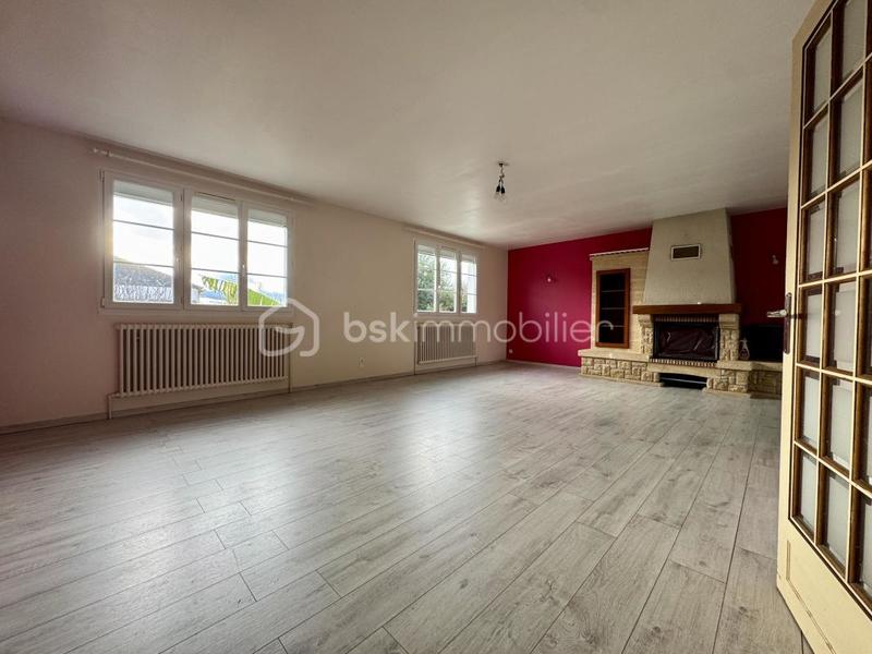 Maison traditionnelle - 194 m² - 7 pièces