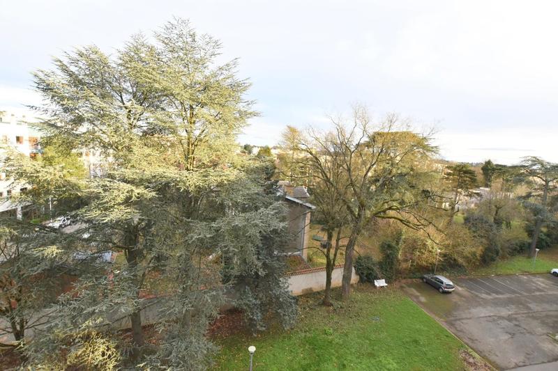 Appartement - 93 m² - 3 pièces