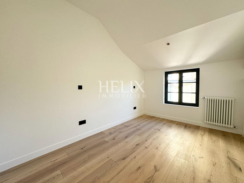 Appartement - 101 m² - 5 pièces