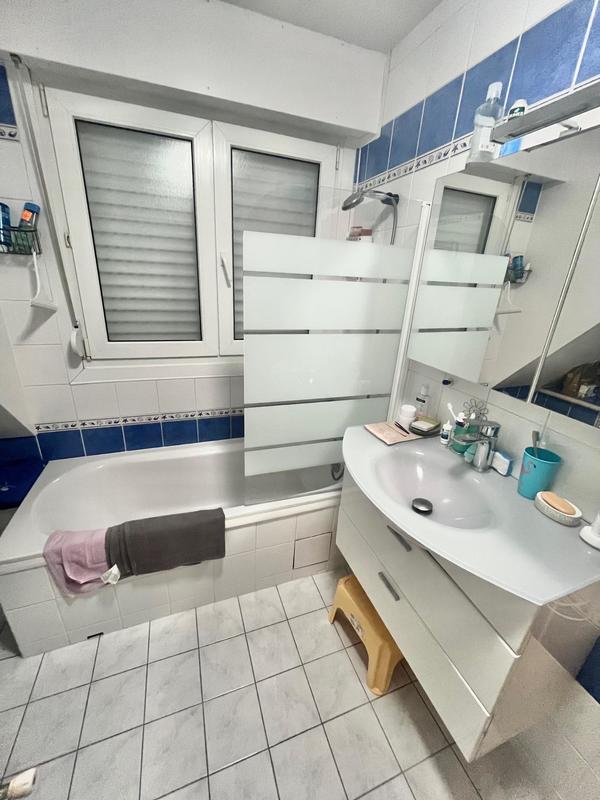 Maison - 85 m² - 5 pièces