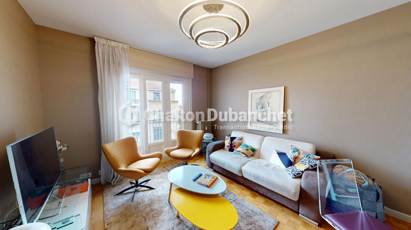 Appartement - 100 m² - 4 pièces