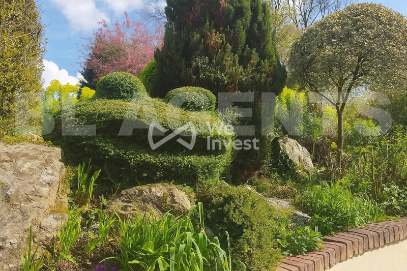 Maison - 401 m² - 11 pièces