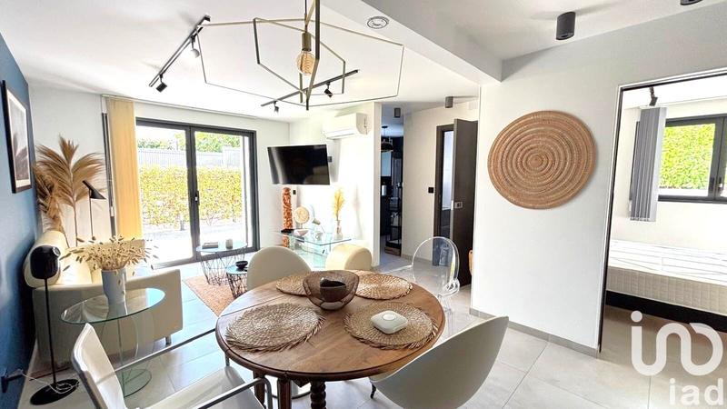 Maison - 306 m² - 9 pièces