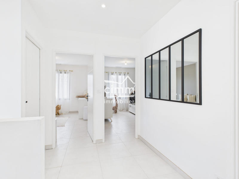 Villa - 130 m² - 4 pièces