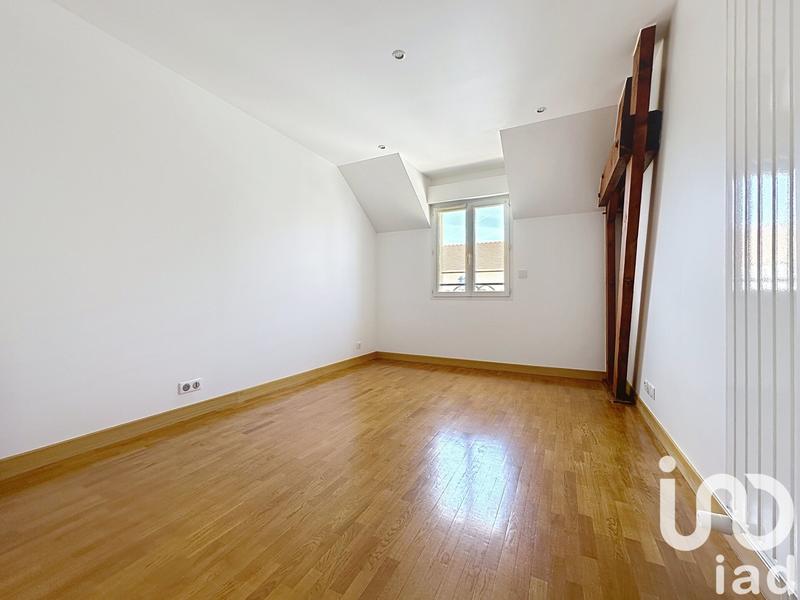Maison de maîtres - 237 m² - 10 pièces
