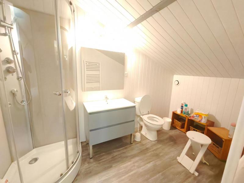 Maison - 196 m² - 7 pièces