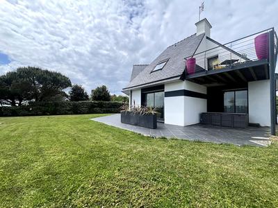 Maison contemporaine - 130 m² - 5 pièces