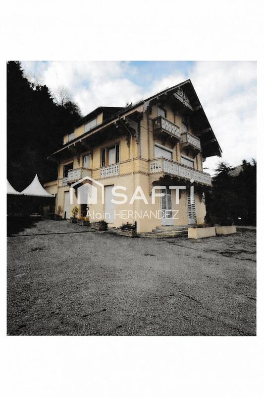 Immeuble - 1 300 m²