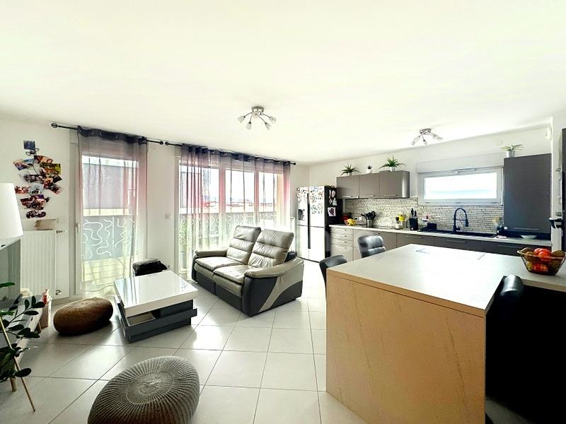 Appartement - 65 m² - 3 pièces