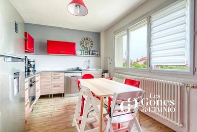 Villa - 157 m² - 7 pièces