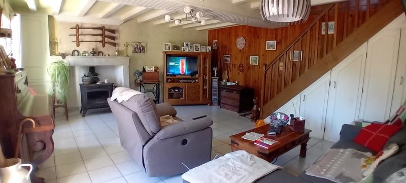 Maison - 210 m² - 7 pièces