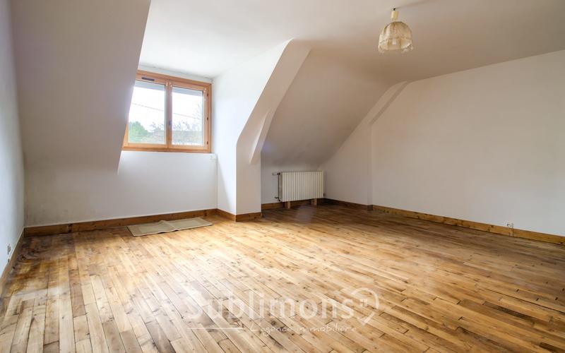 Maison - 120 m² - 6 pièces