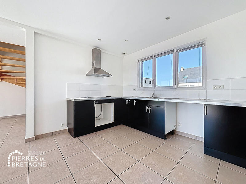 Maison - 90 m² - 5 pièces