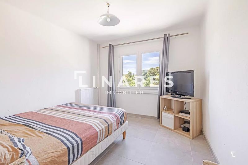 Appartement - 85 m² - 4 pièces