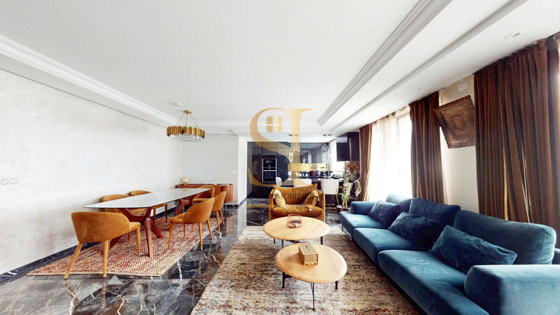 Appartement - 108 m² - 5 pièces