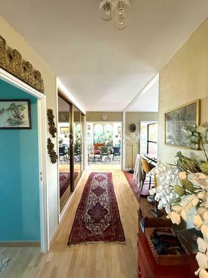 Appartement - 124 m² - 6 pièces