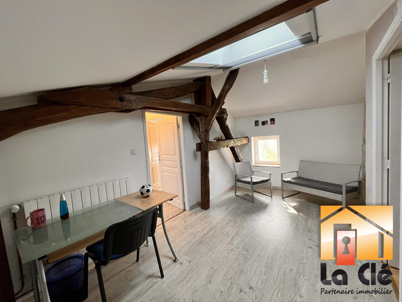 Maison - 267 m² - 10 pièces