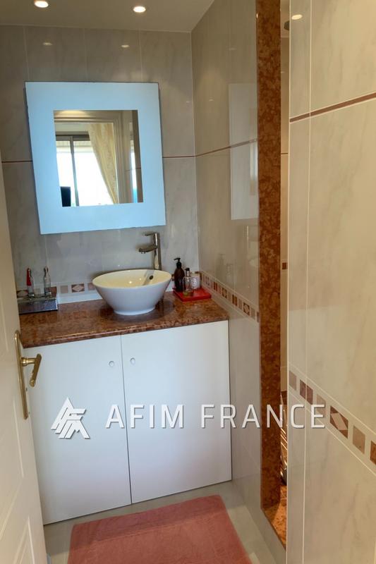 Appartement - 30 m² - 2 pièces