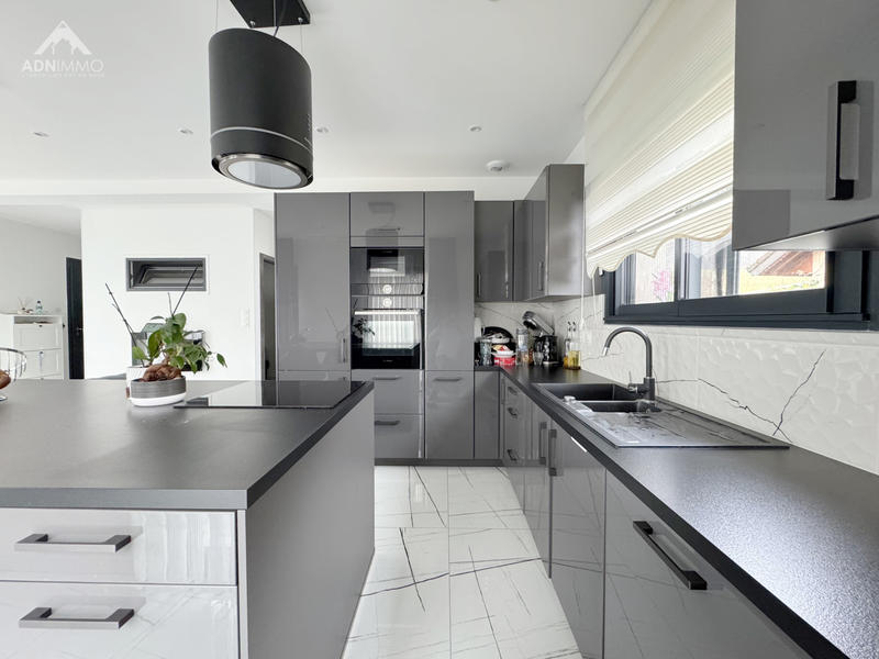 Maison - 115 m² - 5 pièces