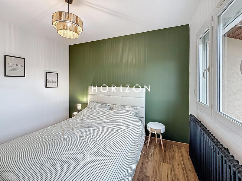 Maison traditionnelle - 82 m² - 4 pièces