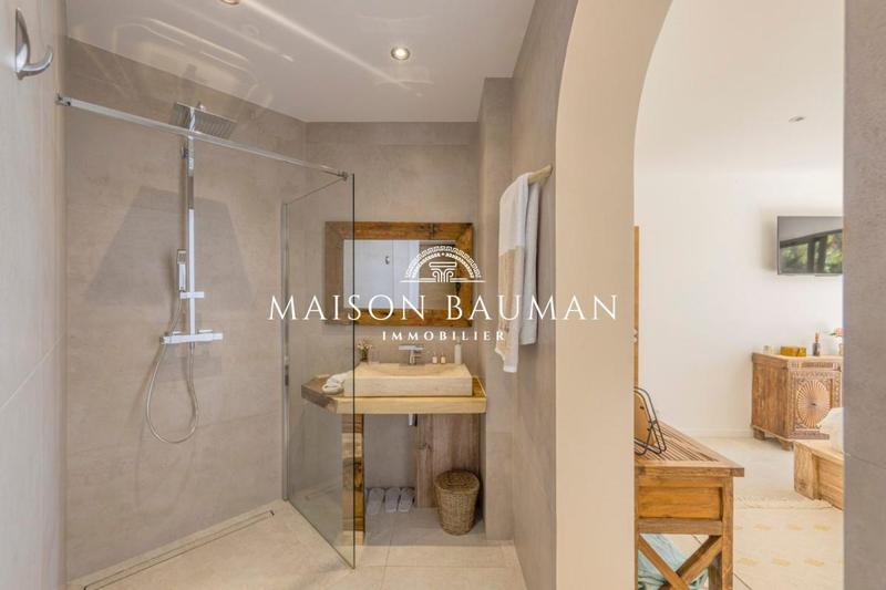 Maison - 164 m² - 6 pièces
