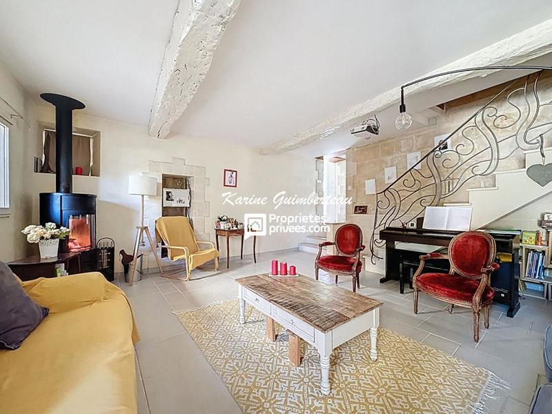 Maison - 210 m² - 8 pièces