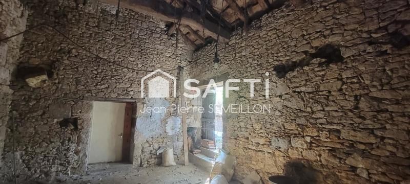 Maison - 185 m² - 8 pièces